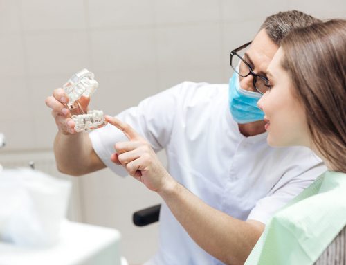 Cómo prepararse para un tratamiento de implante dental